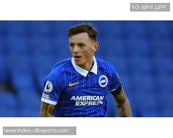 26岁退役热刺门将怀特曼成功转型为摄影师与电影导演展现文艺风采