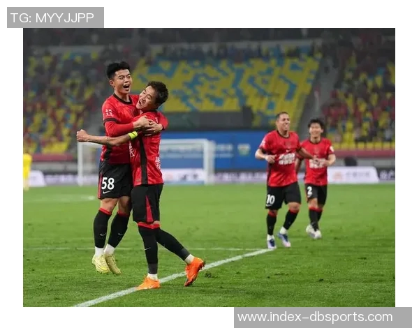 新中超球队迎来土帅执教新赛季期待突破与辉煌成就